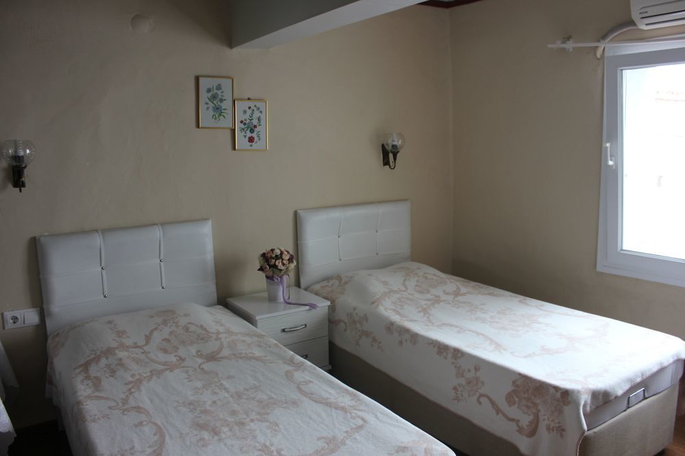 Ayvalı Macide Hanim Konagi מראה חיצוני תמונה